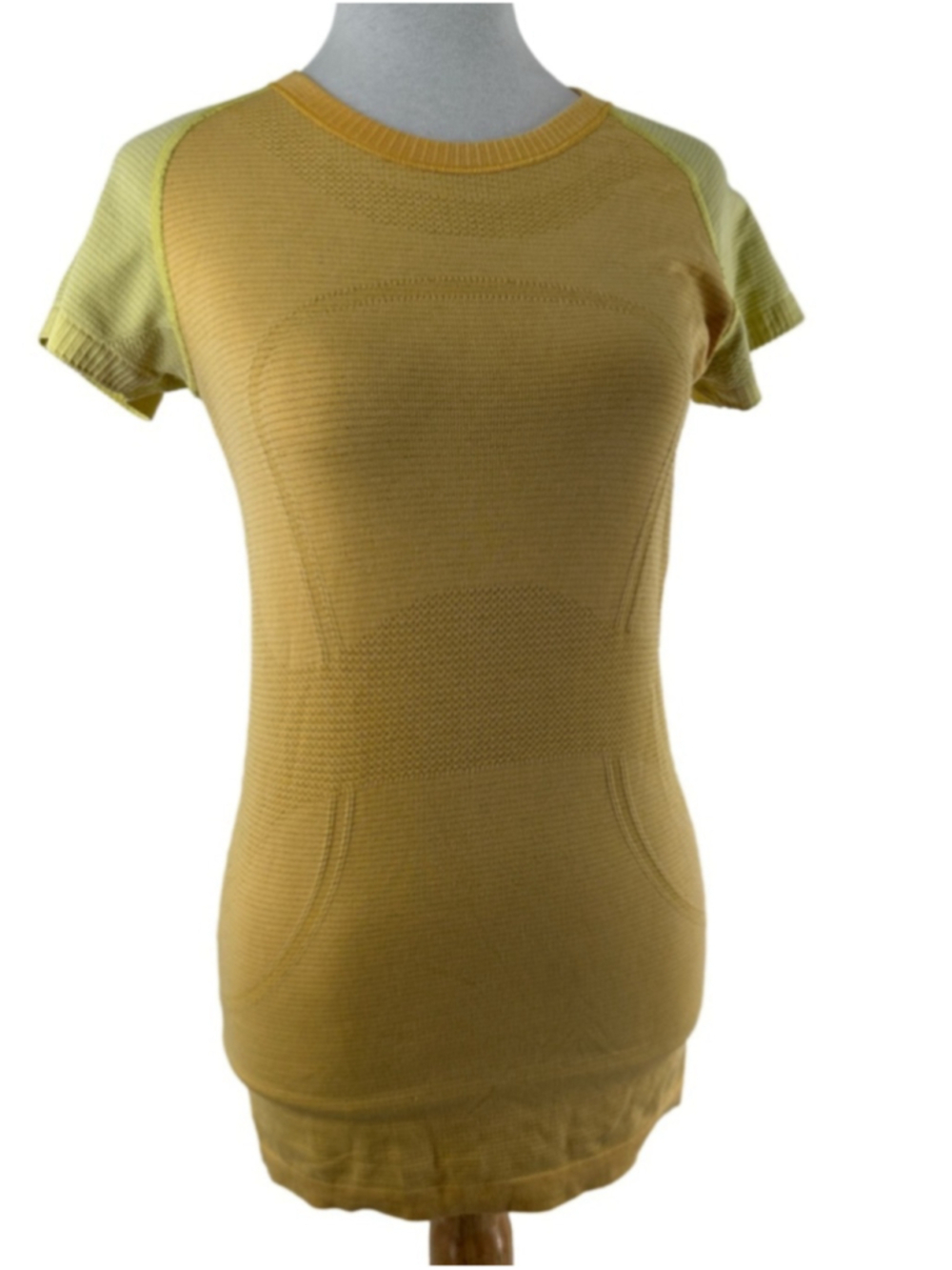 Lululemon Swiftly Tech Short Sleeve Crew yellow running work out top sz 6